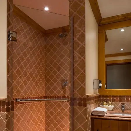 Le Palace Des Neiges