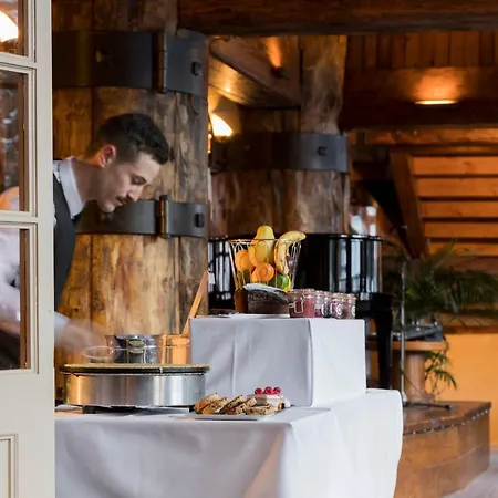 Hotel Le Palace Des Neiges