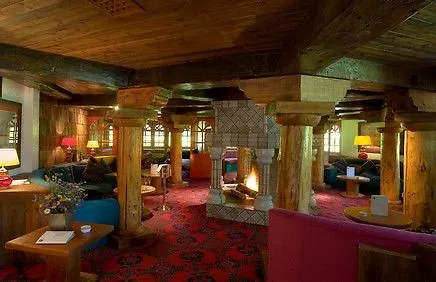 Отель Le Palace Des Neiges 3*