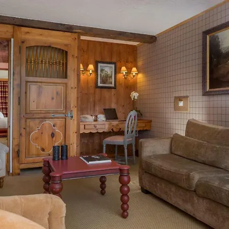 Le Palace Des Neiges 3*