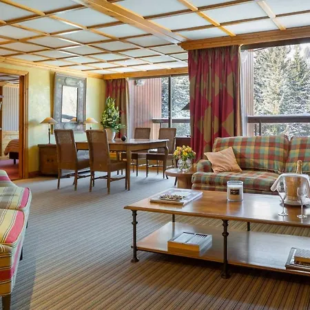 Отель Le Palace Des Neiges 3*
