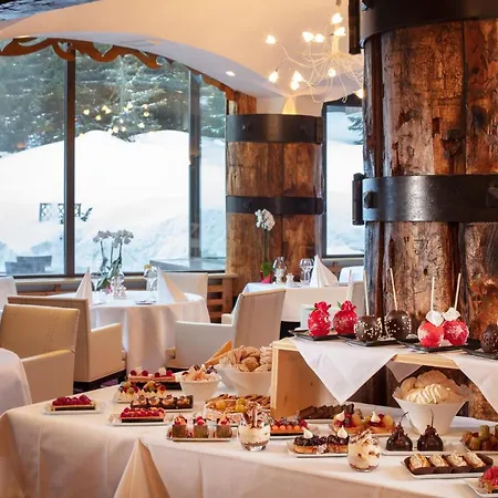 Le Palace Des Neiges Отель 3*