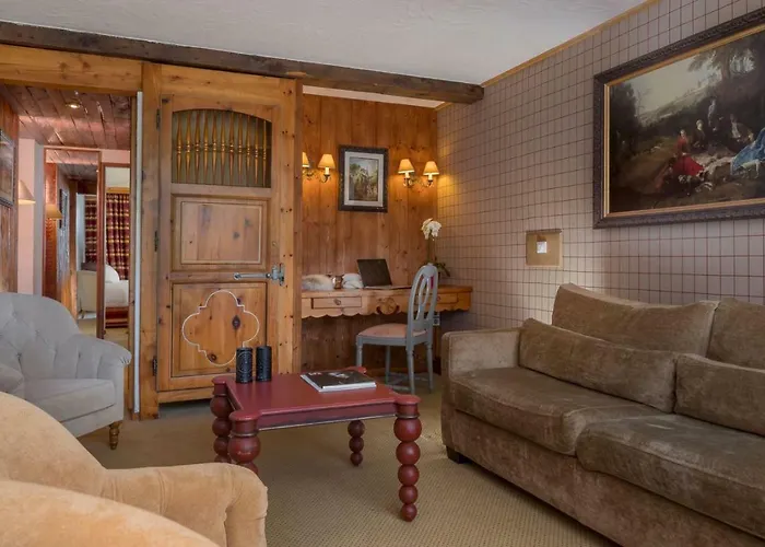 Le Palace Des Neiges 3*